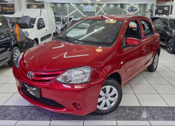 TOYOTA ETIOS 1.3 X 16V FLEX 4P MANUAL TOYOTA ETIOS 1.3 X 16V FLEX 4P MANUAL